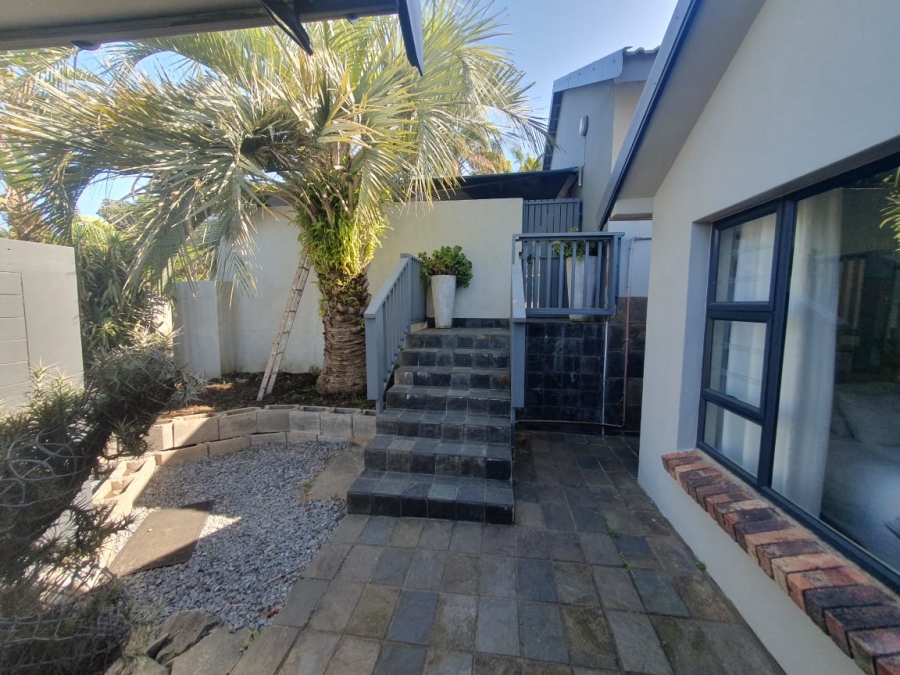 4 Bedroom Property for Sale in Gonubie North Eastern Cape